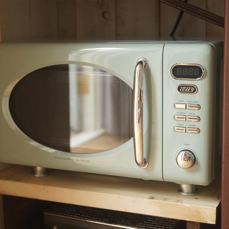 咲くカフェ Room796備品。ゲストハウス・ゲストルーム・ワーケーション備品。電子レンジ