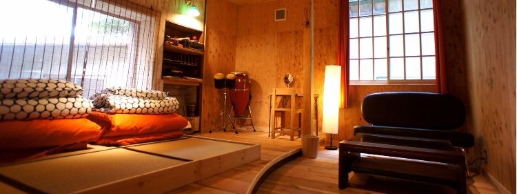 咲くカフェ Brown room 茨城・大子 ゲストハウス