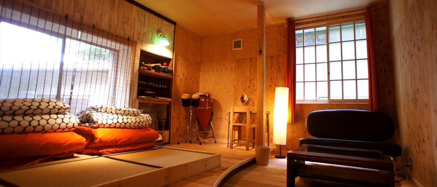 brown-main_1600.jpg